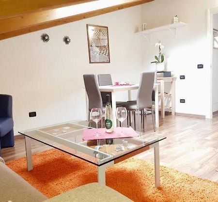 Pianello Del Lario Casa Vacanza Zaira & Claudio المظهر الخارجي الصورة